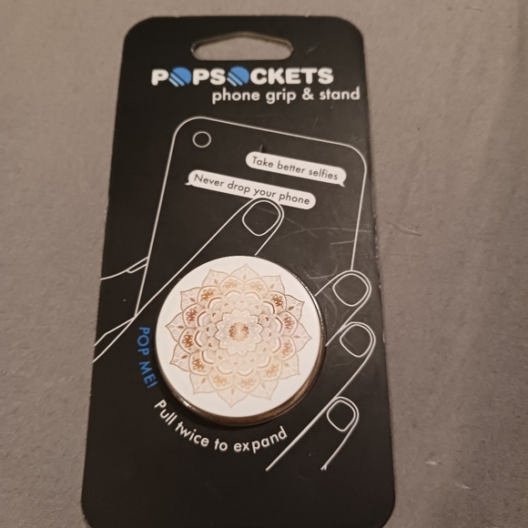 NWT! POPSOCKETS - Picture 2 of 6